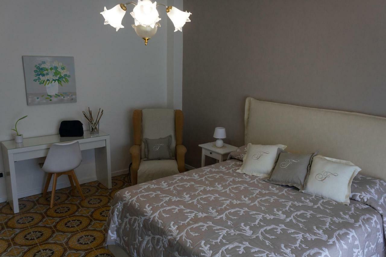 Flower'S Home Σορέντο Εξωτερικό φωτογραφία